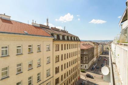 Cosy Margareten - image 9
