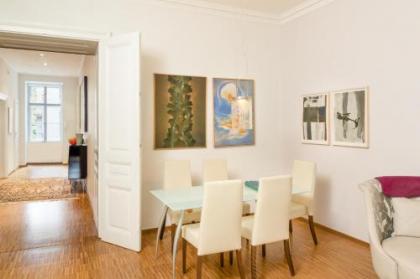 Apartments Fuchsthallergasse - image 11