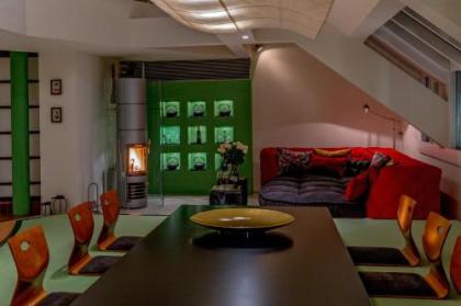 House of Time - Fancy Suites - image 13