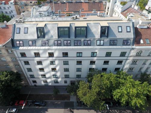 Nadland Apartment Wehlistrasse - main image