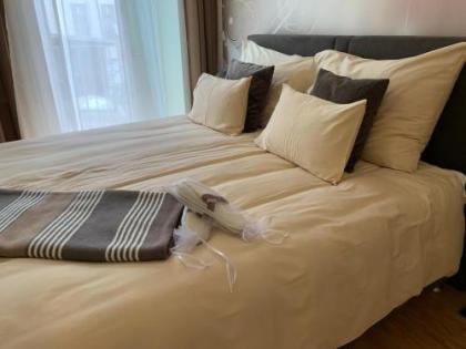 vienna westside apartments - contactless check-in - image 5