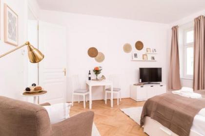 Heart of Ottakring - image 16
