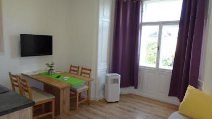 Luna Apartments - image 10