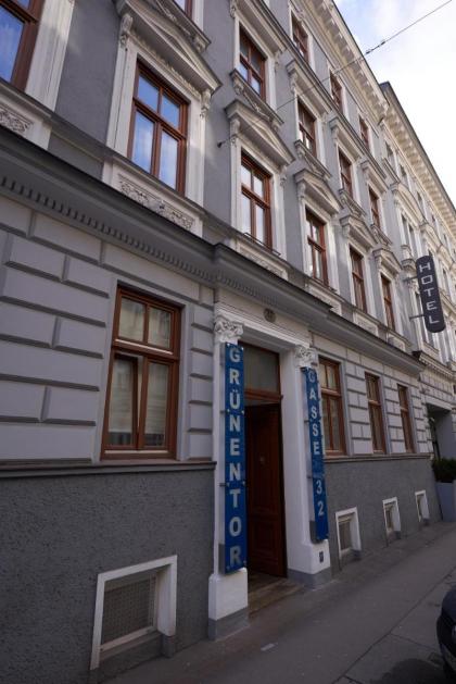Apartments Deutschmeister - image 8