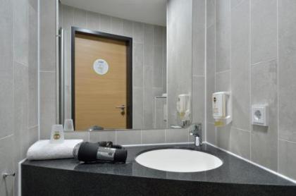 B&B Hotel Wien-Hbf - image 19