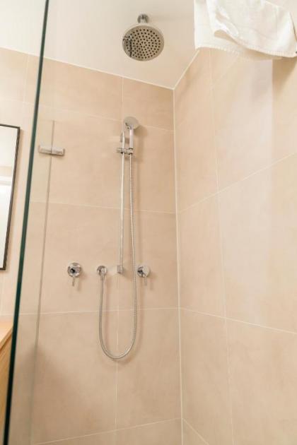 Luxury Suites Renngasse - image 18