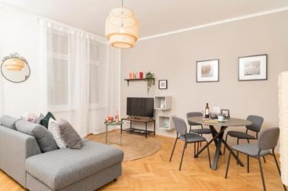Business Suite St Marx - image 1