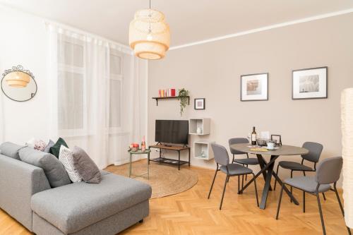 Business Suite St Marx - main image