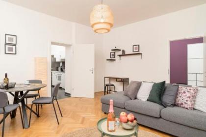 Business Suite St Marx - image 4