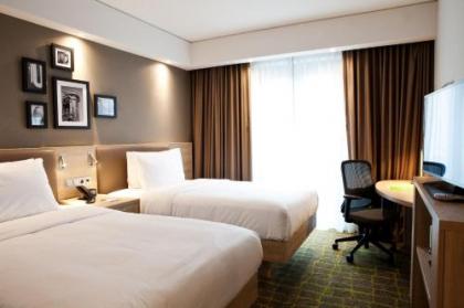 Hampton By Hilton Vienna Messe - image 19