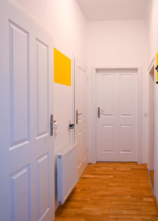 Backpacker Apartment Hofburg - image 2