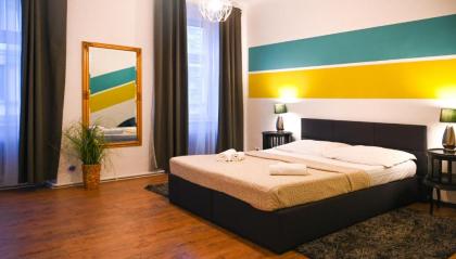 Modern Apartment Wiener Stadthalle - image 14