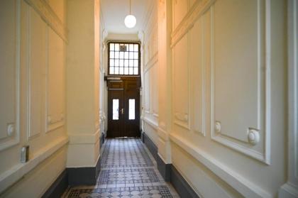 Hideaway Suite Danube Canal - image 16