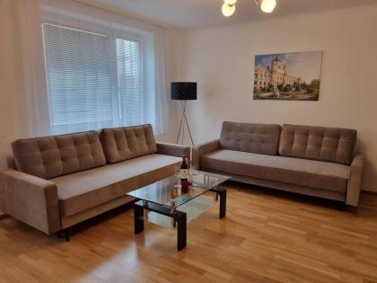 Elegant Vienna Apartment - image 10