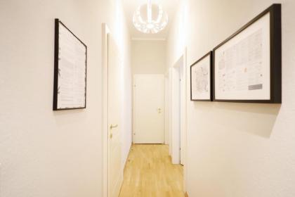 HeyMi Apartments Karlsplatz - image 12