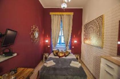 Urban Boutique Hotel - image 3