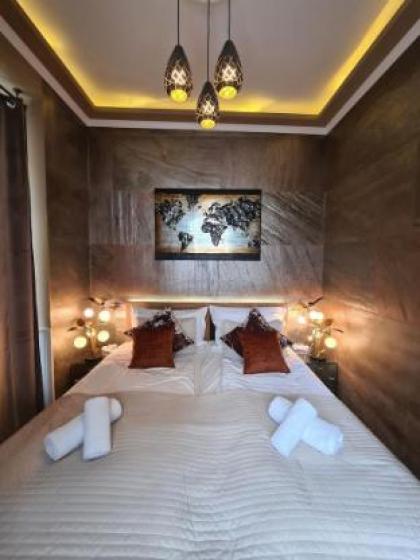 Urban Boutique Hotel - image 4