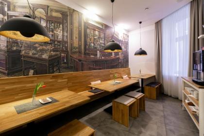 Room 55 - image 6