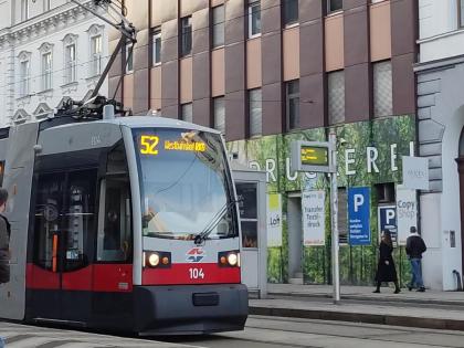 ABAI Apartments 1140 only WWW-On-line-Check-in & SelfService Vienna 