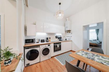 NEW: 3 Bedrooms - 75sqm - 15 Min. City Center - image 5