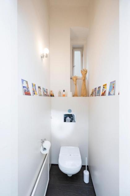 Luxurious Art Gallery Alsergrund - image 4
