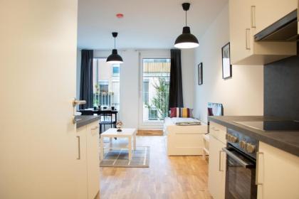 Flat2go modern apartments - Harmony of city and nature - image 11