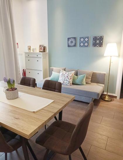 Spacious 3-Bedroom Apartment in City Centre