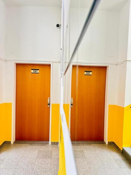 Hisa Apartments - image 7