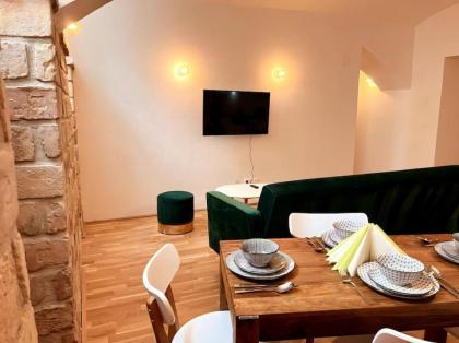 2 Bedroom Flat close to City Center and Prater - image 12
