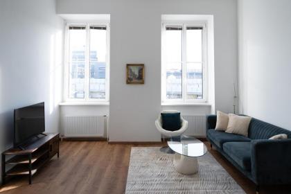 Central Apartment next to Hauptbahnhof Hbf - image 6