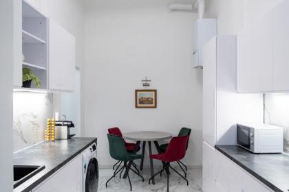 Central Apartment next to Hauptbahnhof Hbf - image 9