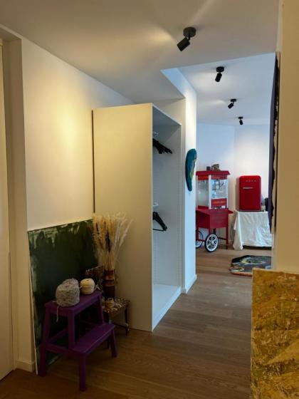 Schöne Wohnung mit Terrasse in dem Stadtzentrum - image 6