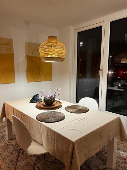 Schöne Wohnung mit Terrasse in dem Stadtzentrum - image 8