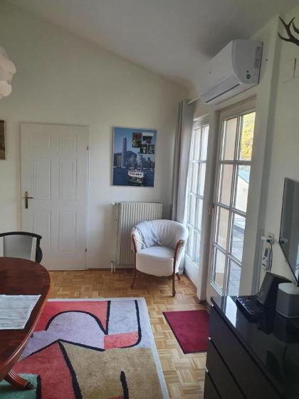 Appartement in Alservorstadt mit Garten - image 5